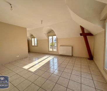 Location Appartement 4 pièces 86m² BOURGES 18000 - Photo 3