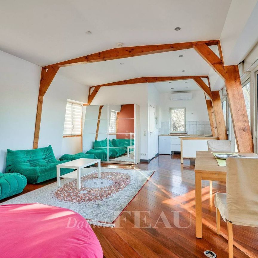 Location appartement, Saint-Cloud, 1 pièce, 62.64 m², ref 85562657 - Photo 1