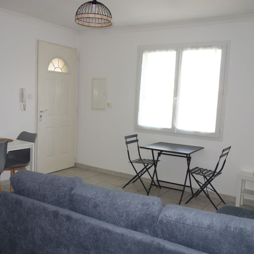 Location Appartement 2 pièces 37m² BEAUVOISIN 30640 - Photo 1