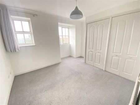 4 bedroom house to rent - Photo 3