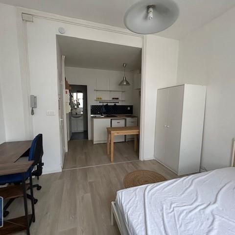 Location Appartement 1 pièce 21m² LOOS 59120 - Photo 1