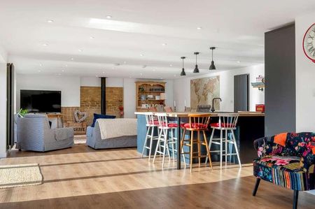 The Boathouse, Wansford, PE8 - Photo 5