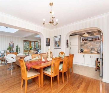 St Mary's Avenue, UB2 - Photo 1