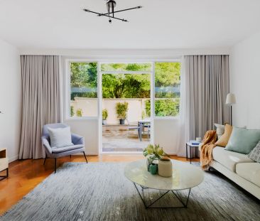 3 Bed, 1 Bath - Photo 2