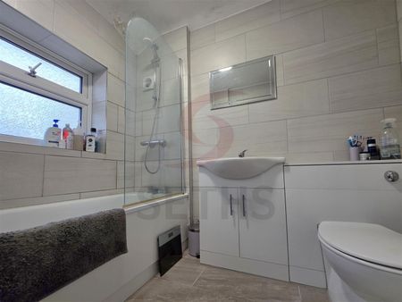 Barngate Close, LE4, Leicester - Photo 5