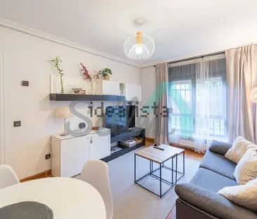 Alquiler de piso en Calle Carlos Asensio Bretones - Photo 4