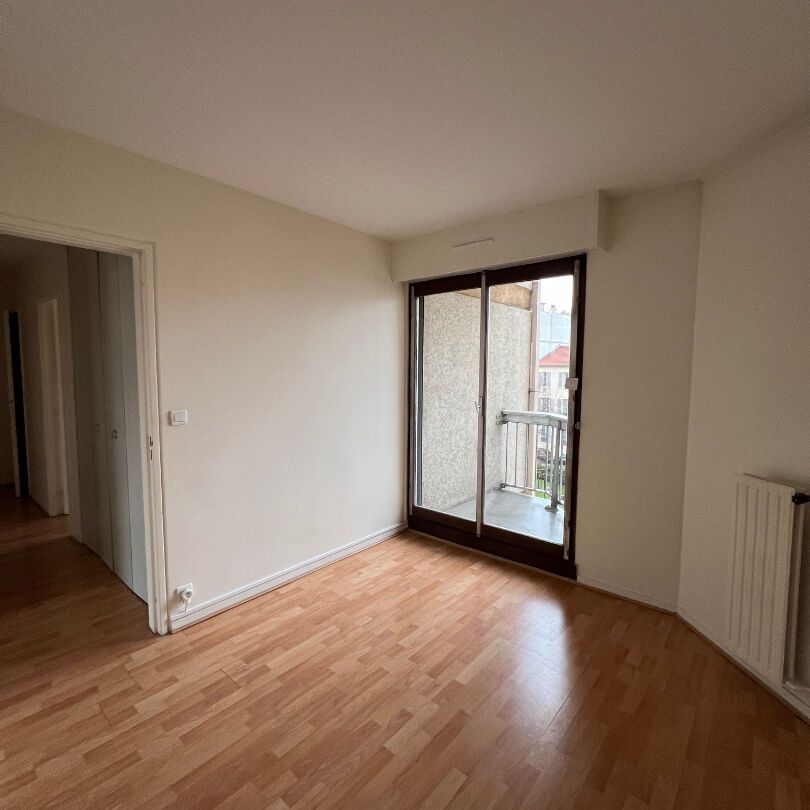 78000, Versailles - Photo 1