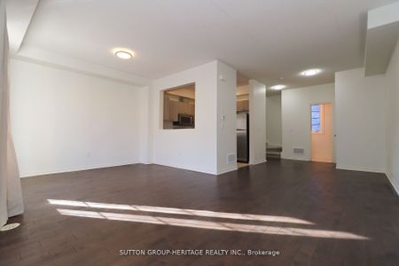 Townhouse For Lease | E8130964 - Photo 4