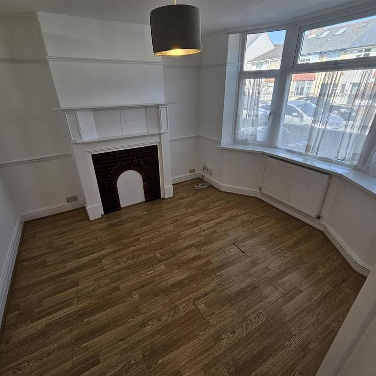 3 bedroom house to rent - Photo 1