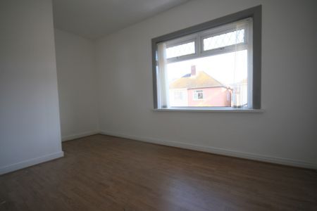 92 Rutherglen Street, Belfast, BT13 3LS - Photo 4