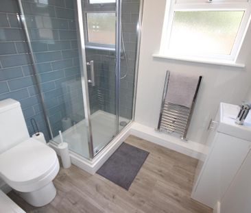 1 bedroom in a house share to rent - Photo 6