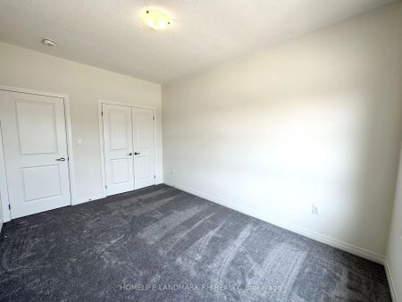 Property For Lease | E9030437 - Photo 3