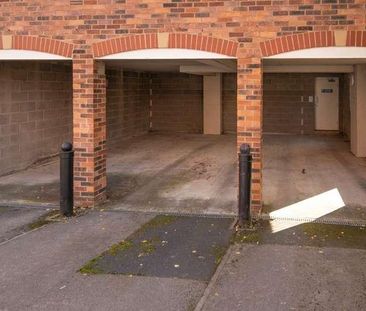 Moorcroft Court, Ossett, WF5 - Photo 1