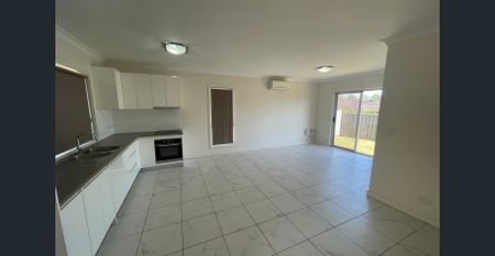 PRIVATE AND WALKING DISTANCE TO CBD - Photo 2