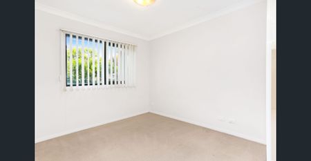 Resort Style Living Huge 2 BD Apartment with Tennis Court, Pool & Water Views - Photo 2