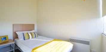 Studio Apartment - Photo 2