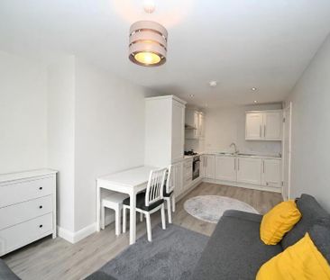 Apt 4, 1 Woodcot Avenue, Belfast, BT5 5HQ - Photo 3