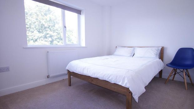 3 bedroom townhouse to rent - Photo 1