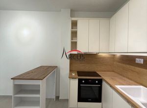 Studio/Γκαρσονιέρα για ενοικίαση - Χαριλάου, - Φωτογραφία 4