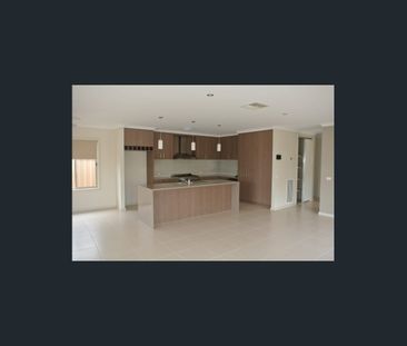 EXECUTIVE HOME ACROSS FROM RESERVE! - Photo 5