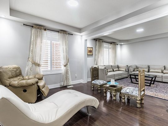 For Lease - 2340 Thruxton Drive, Oakville, Ontario - Photo 1