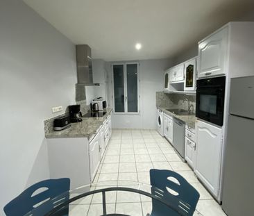 Appartement 2 Pièces - 66.83m² - QUARTIER COMEDIE - Photo 3