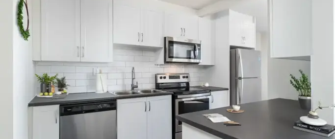 95 Quebec Street | 95 Quebec Street, Oshawa - Photo 1