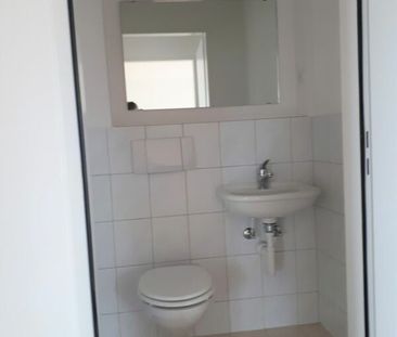 Woh­nen über den Dä­chern der Stadt - Photo 6