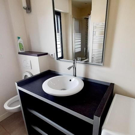 Location Appartement 1 pièce 24m² LA ROCHELLE 17000 - Photo 1