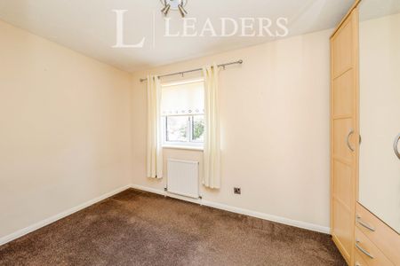 2 bedroom house to rent Old Warren, Taverham, Norwich, NR8 - Photo 3