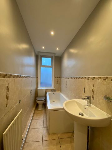 4 Bed Terraced House, Highfield Road, LS13 - Photo 3