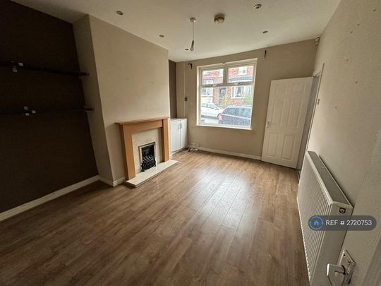 2 bedroom terraced house to rent - Photo 1