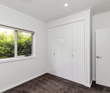 Stylish 3 Bedroom Villa! - Photo 4