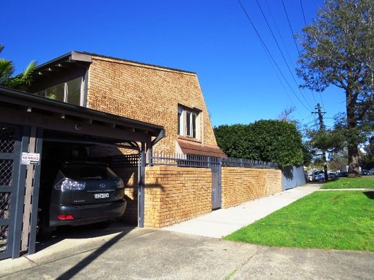 1/31 Alfred Street, Rozelle NSW 2039 - Townhouse For Rent | Domain - Photo 1