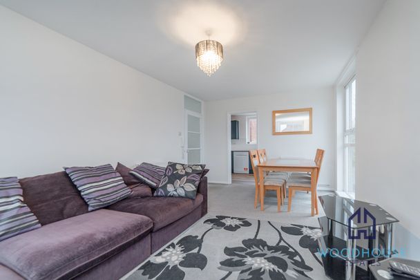 FRIERN BARNET ROAD, LONDON, N11 - TWO BEDROOM TO RENT - £403PW / £1,750PCM - Photo 1