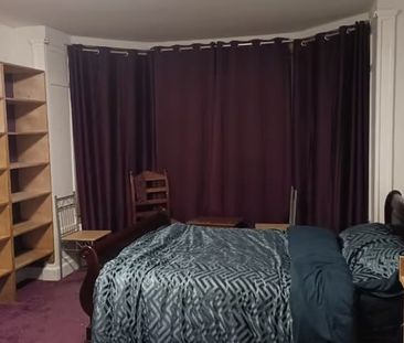 3 Bed Semi-Detached House, Western Gardens, EH12 - Photo 4