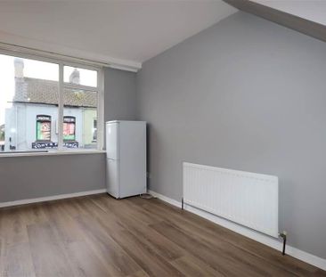 4b High Street, Ballynahinch, BT24 8AB - Photo 3
