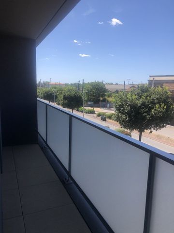 Location Appartement 2 pièces 42m² BEZIERS 34500 - Photo 4