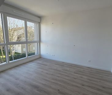 location Appartement T2 DE 40.95m² À CHEVILLY LARUE - Photo 3