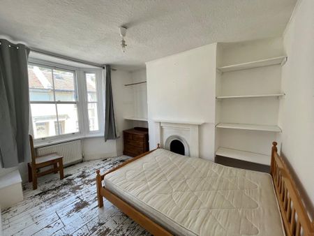 5 bedroom terraced house to rent - Photo 5