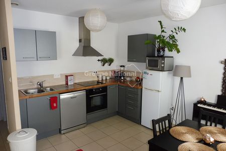 APPARTEMENT T3 MONTEUX - 1er ETAGE, - Photo 5