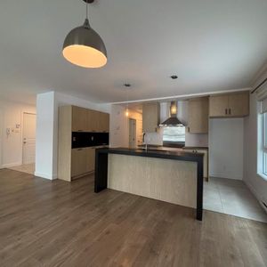 Appartement 4 1/2 Lumineux et moderne - Photo 2