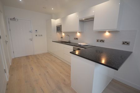 1 Bed Flat, Garrard House, RG1 - Photo 5