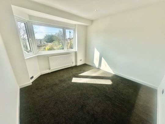 Leyswood Drive, Ilford, IG2, Property for rent - Photo 1