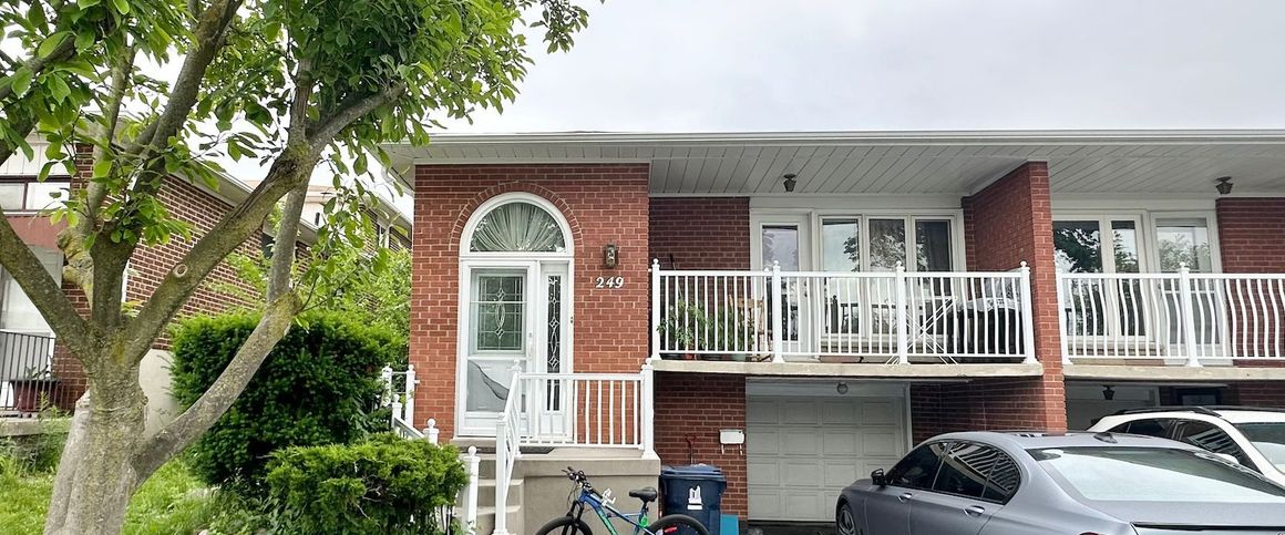 For Lease - 249 Apache Trail Unit# (Upper), Toronto, Ontario - Photo 1