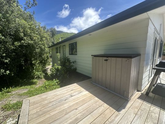 60 Wairau RoadPicton - Photo 1