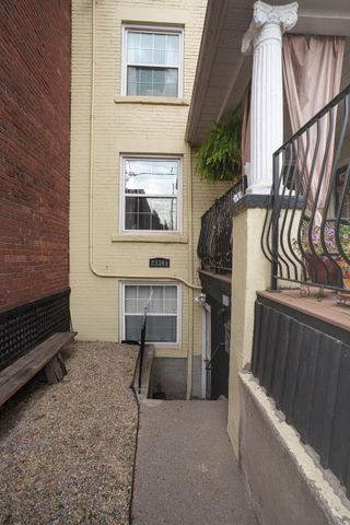 For Lease - 2334 Queen Street Unit# Lower, Toronto, Ontario - Photo 5