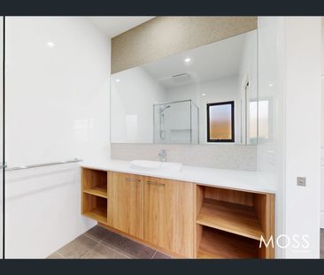 57A Blazey Road, Croydon South, Vic 3136 - Photo 2