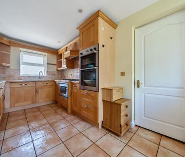 5 bedroom detached house to rent - Photo 3