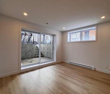 1 Longueuil • 2 chambres • Neuf • Qualité • Tranquillité • Balcon - Photo 2